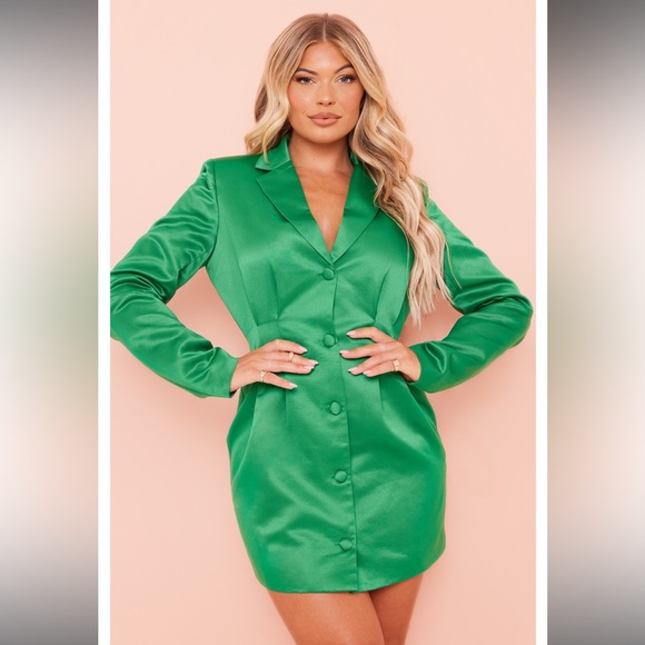 Pretty Little Thing Blazer Dress Satin Green NWT - Picture 1 of 5